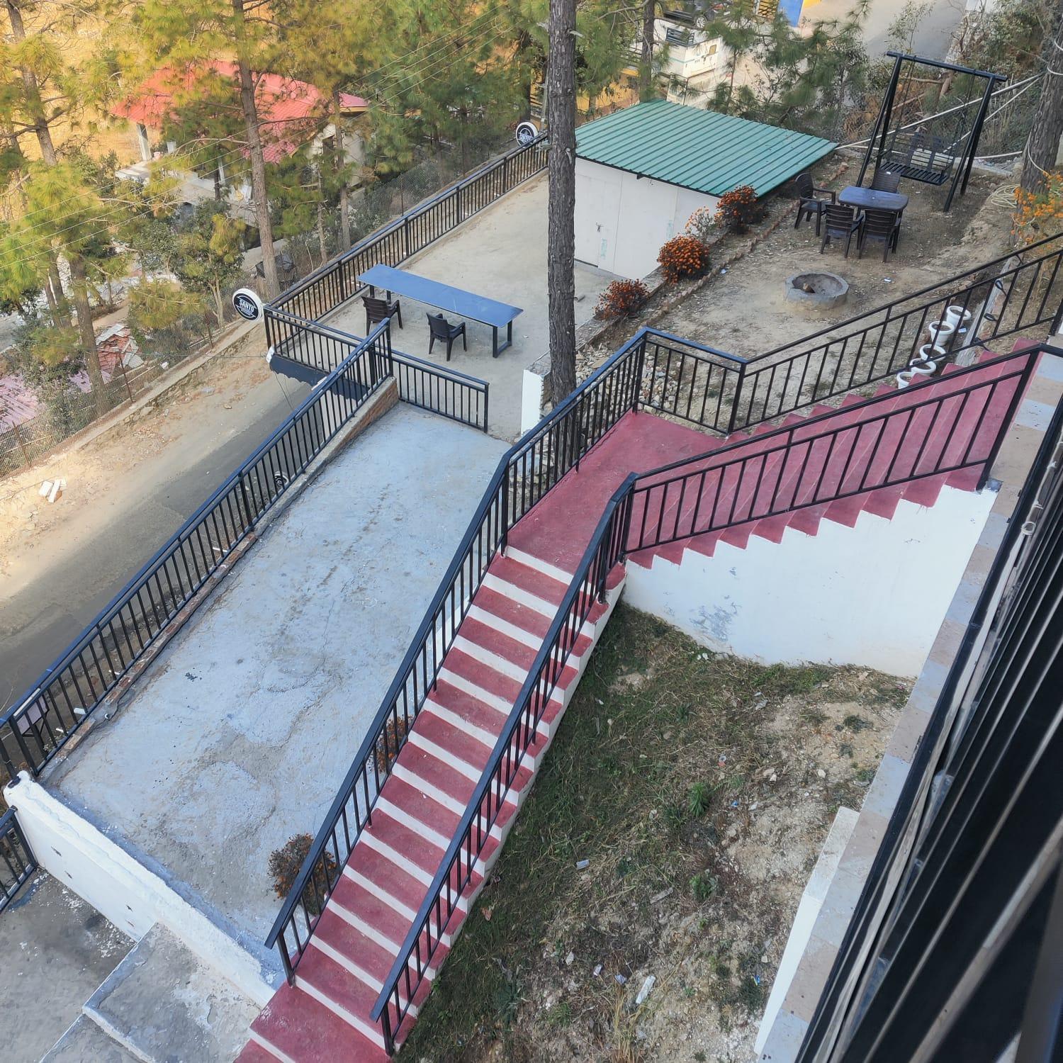 Hotel Pearl Residency Mukteshwar Exterior foto